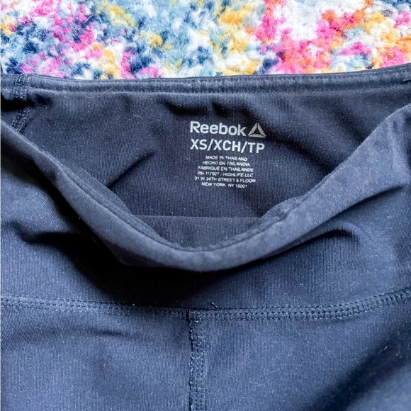Reebok Leggings - Picture 2 of 3